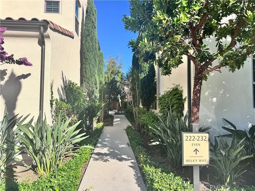 232 Milky Way, Irvine, CA, 92618-8889 | Card Image