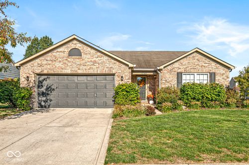 1268 Summer Ridge Ln, Brownsburg, IN, 46112-7791 | Card Image