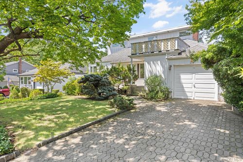 24 Cornell Drive, North Hempstead, NY, 11020 | Card Image