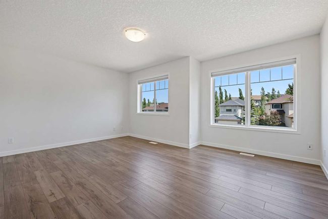 19 Rockyspring Green Nw, House other with 4 bedrooms, 4 bathrooms and 4 parking in Calgary AB | Image 18