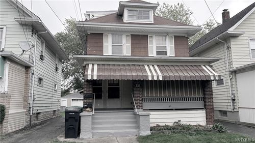 751 16th St, Niagara Falls, NY, 14301-2201 | Card Image