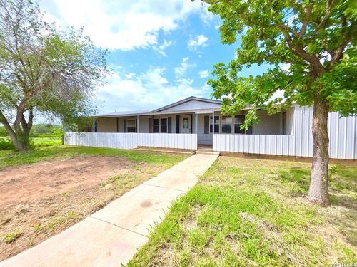 635 Ditto Rd, Poteet, TX, 78065-4459 | Card Image