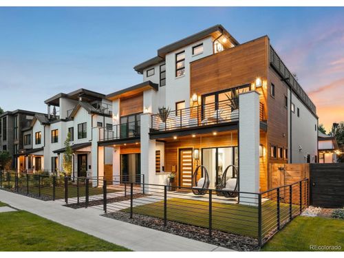 340 Milwaukee St, Denver, CO, 80206-4330 | Card Image