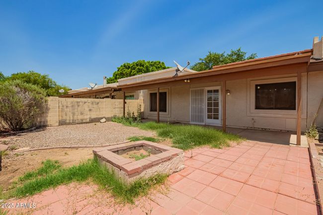 9106 N 68 Th Ln, Townhouse with 2 bedrooms, 2 bathrooms and null parking in Peoria AZ | Image 27