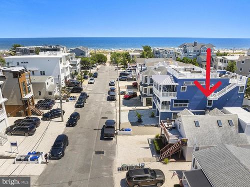 32 N 3rd St, Surf City, NJ, 08008-4919 | Card Image