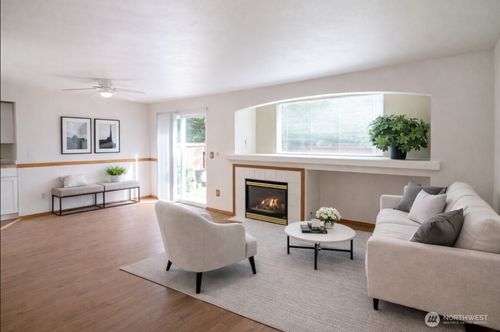 a-103 96th Ave Se, Lake Stevens, WA, 98258-7911 | Card Image