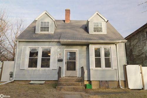 204 Marietta St, Burlington, IA, 52601-4230 | Card Image