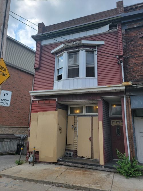 2553 Dundas St W, Toronto, ON, M6P1X6 | Card Image