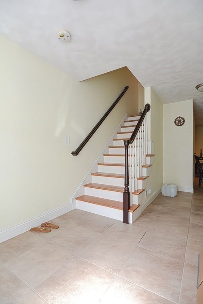 UNIT-4 - 1 Olson St, House attached with 2 bedrooms, 3 bathrooms and 1 parking in Wilmington MA | Image 23