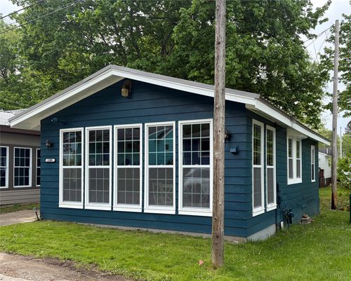 12001 Teifer Ave, Conneaut Lake, PA, 16316-3949 | Card Image