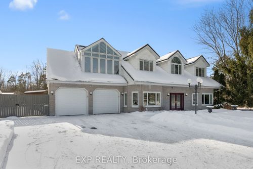 4169 Niagara River Pky, Fort Erie, ON, L2A5M4 | Card Image