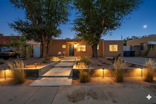2930 Monroe St Ne, Albuquerque, NM, 87110-3020 | Card Image