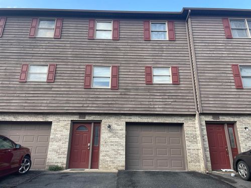 206 Stonegate Cir, Morgantown, WV, 26505 | Card Image