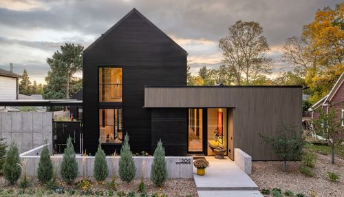 209 S 8th Ave, Bozeman, MT, 59715-4462 | Card Image