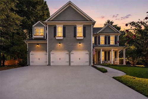105 Mulberry Dr, Senoia, GA, 30276-1342 | Card Image