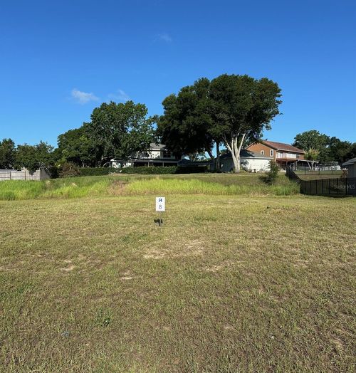 11631 Matanilla Dr, CLERMONT, FL, 34711-7301 | Card Image