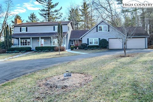 1352 Ravens Ridge Cir, Boone, NC, 28607-7724 | Card Image