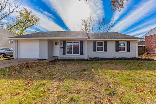 818 Hartford Court, Evansville, IN, 47710 | Card Image