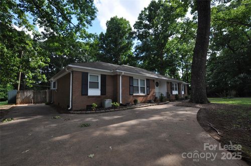 242 N Sharon Amity Rd, Charlotte, NC, 28211-3048 | Card Image