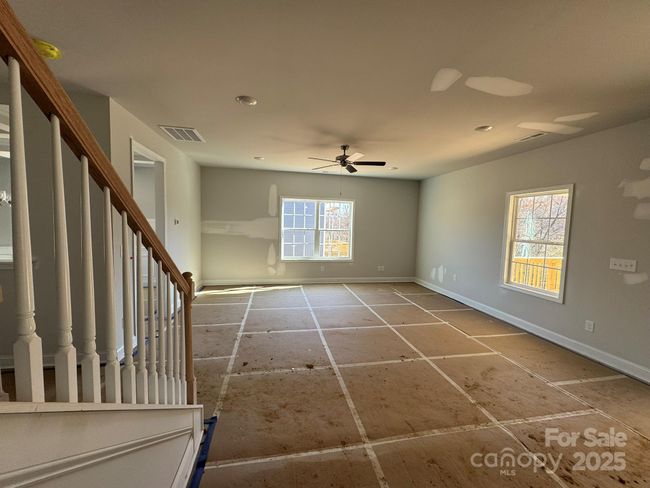 Photo representation. Colors and options will differ. | Image 39