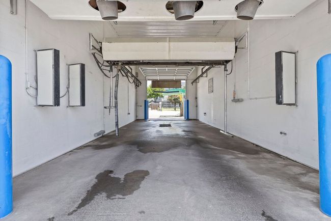 View of garage | Image 21