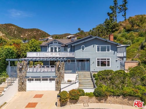 16485 El Hito Pl, Pacific Palisades, CA, 90272-2339 | Card Image