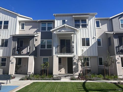 1402-93 Serrano Ln, Morgan Hill, CA, 95037-3984 | Card Image