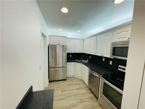 apt-f211-3111 Oakland Shores Dr, Oakland Park, FL, 33309-5690 | Card Image