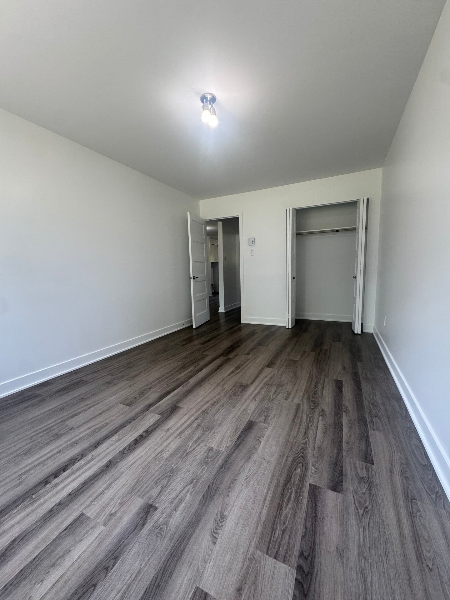 Residential Lease in Longueuil (Le Vieux-Longueuil)