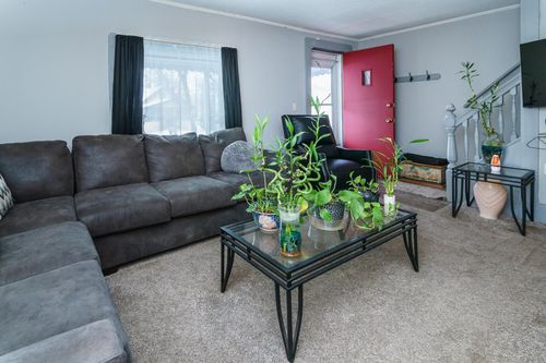 3650 Colfax Ave N, Minneapolis, MN, 55412-2047 | Card Image