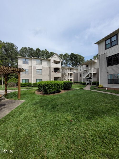 3a23-600 Audubon Lake Dr, Durham, NC, 27713-8530 | Card Image