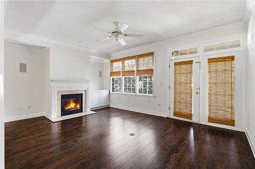 304-1735 Peachtree St Ne, Atlanta, GA, 30309-7008 | Card Image