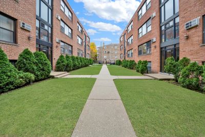 GA - 2901 W Summerdale Avenue, Condo with 1 bedrooms, 1 bathrooms and null parking in CHICAGO IL | Image 2