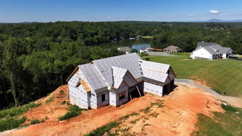 47 Camellia Pl, Moneta, VA, 24121 | Card Image