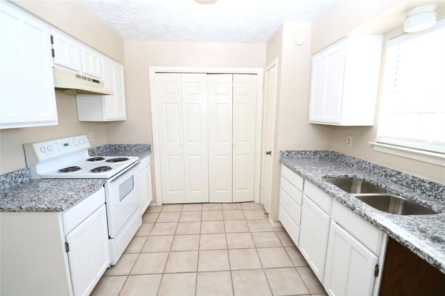 20123 Chipplegate Ln, House other with 3 bedrooms, 2 bathrooms and 2 parking in Humble TX | Image 26
