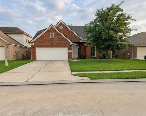 9908 Climbing Tree, Conroe, TX, 77385 | Card Image