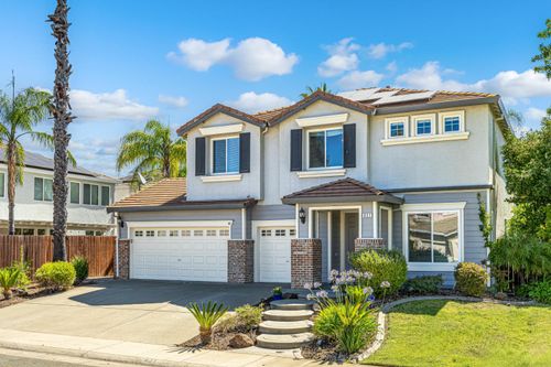 821 Dunbar Court, Lincoln, CA, 95648 | Card Image