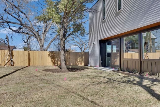1804 Sylvan Dr, House other with 2 bedrooms, 3 bathrooms and 1 parking in Austin TX | Image 18