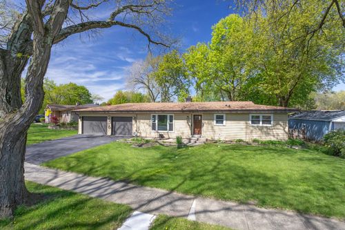 256 N Elmwood Ave, Palatine, IL, 60074-5485 | Card Image