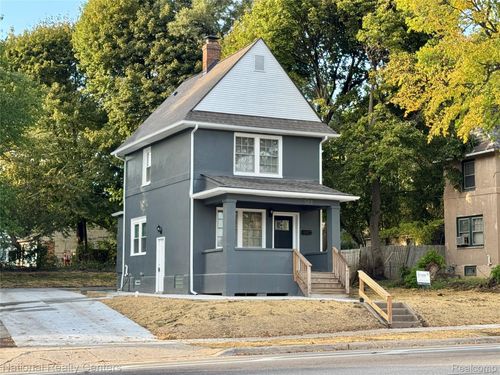 583 N Perry St, Pontiac, MI, 48342-1558 | Card Image