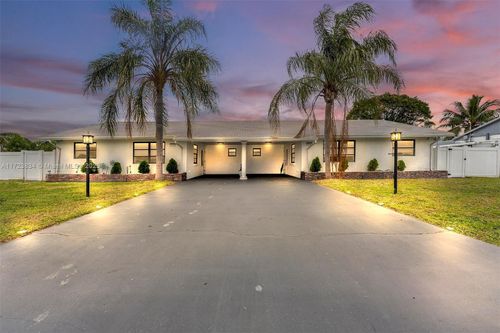 1111 Brown Rd, Lantana, FL, 33462-5933 | Card Image