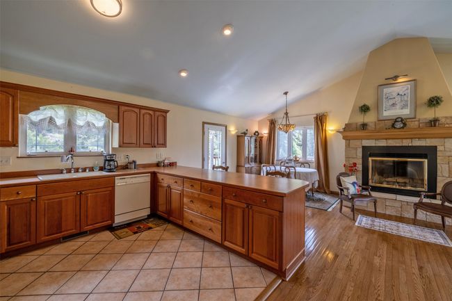 7551 York Rd, House other with 2 bedrooms, 2 bathrooms and null parking in Helena MT | Image 13