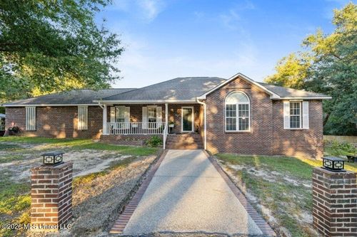 13264 Cheyenne Road, Pass Christian, MS, 39571 | Card Image