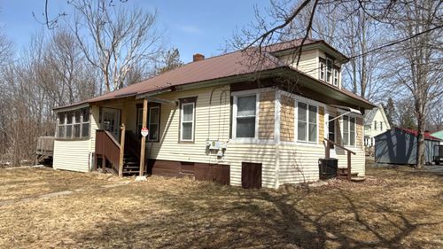 58 Charleston Road, Dexter, ME, 04930 | Card Image