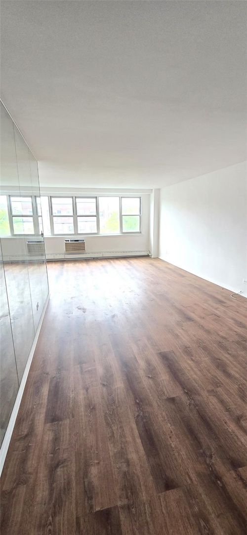 apt-7s-164 Highland Ave, Jamaica, NY, 11432-3524 | Card Image