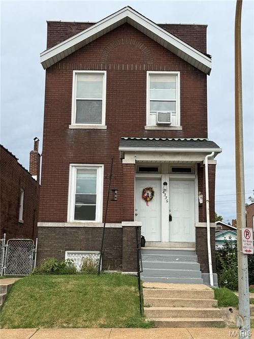 4335 Minnesota Ave, Saint Louis, MO, 63111-1111 | Card Image