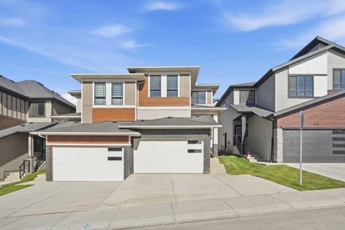 99 Heritage Manor, Cochrane, AB, T4C3K8 | Card Image