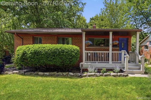 1061 Western Dr, Ann Arbor, MI, 48103-3468 | Card Image