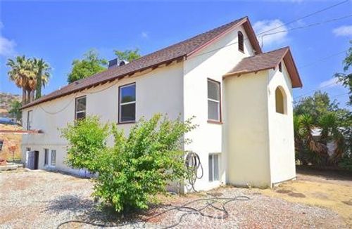 16727 Gazeley, Canyon Country, CA, 91351 | Card Image