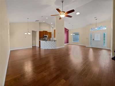 14735 Yellow Pine Lane, House other with 4 bedrooms, 3 bathrooms and null parking in Clermont FL | Image 3